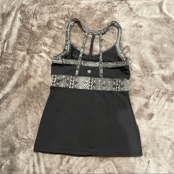 Athleta Black and Grey Crop Top - Picture 4 of 7